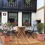 Castle Way Tamy Apartment