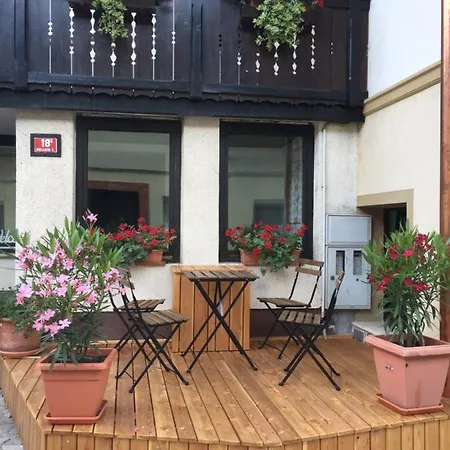 Castle Way Tamy Bled