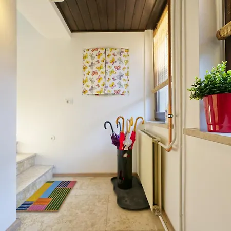 Castle Way Tamy Bled