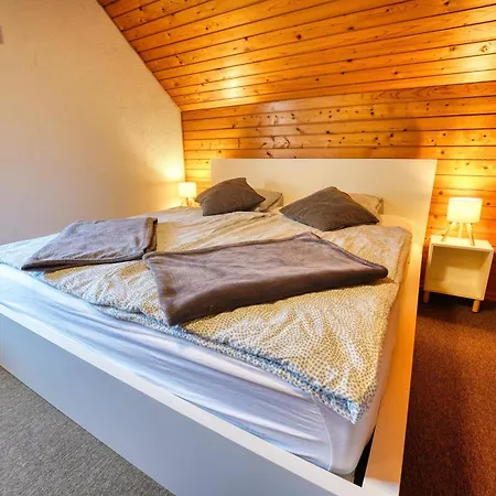 Apartment Castle Way Tamy