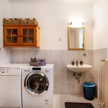 Apartment Castle Way Tamy *