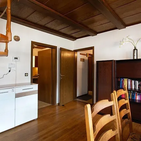 Castle Way Tamy Apartment *