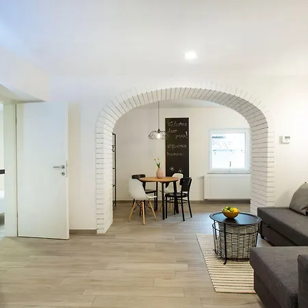 아파트 Castle Way Tamy 블레드