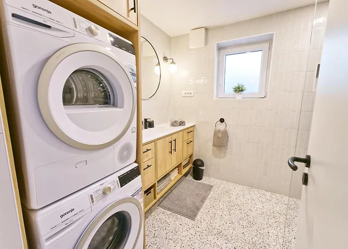 Castle Way Tamy Appartement *