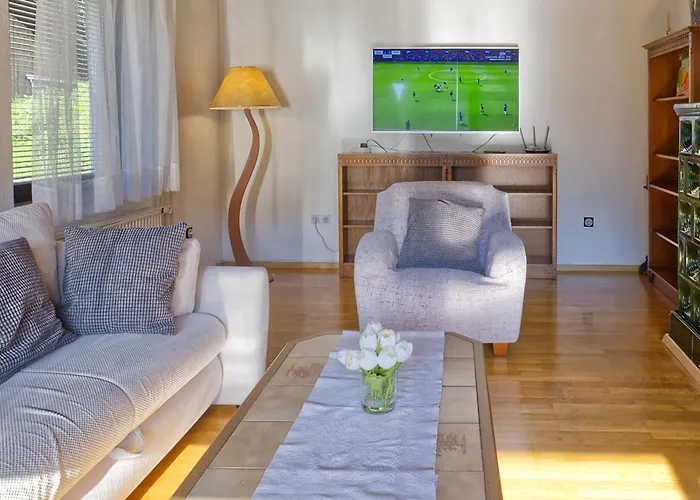 Castle Way Tamy Appartement *