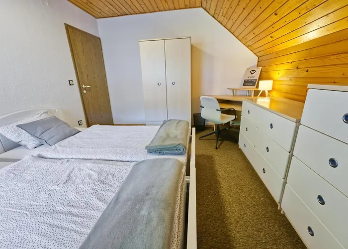 Castle Way Tamy Bled