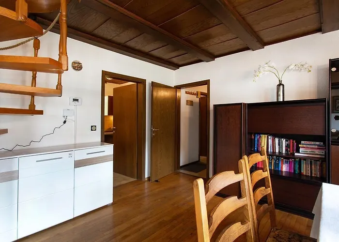 Castle Way Tamy Appartement *